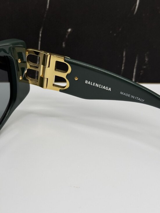NEW BALENCIAGA BB0287S 005 GREEN CAT EYE WOMEN SUNGLASSES BALENCIAGA EYEWEAR